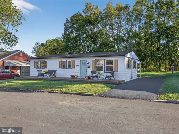 Columbia, PA 17512,1758 QUARRY DR