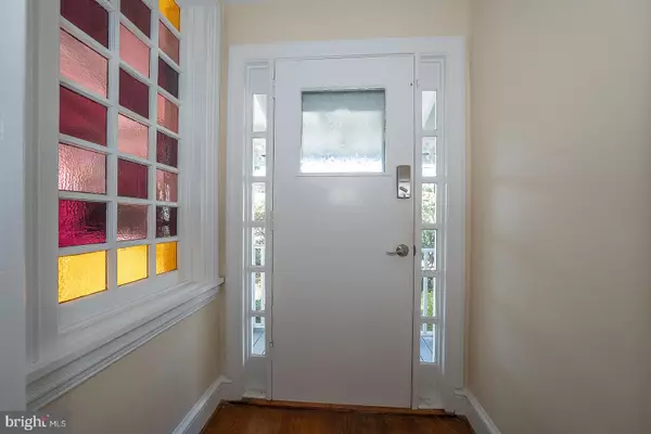 Media, PA 19063,307 MANCHESTER AVE