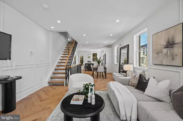 Philadelphia, PA 19146,2350 REED ST