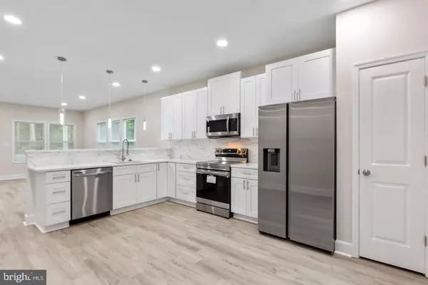 Colonial Beach, VA 22443,46 SALINA LANE