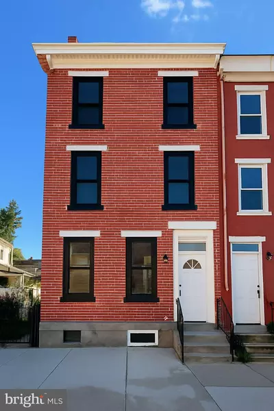 32 E ELM ST, Norristown, PA 19401