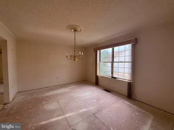 Greenbelt, MD 20770,7014 MEGAN LN