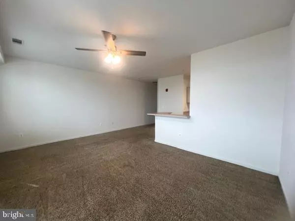 North Beach, MD 20714,9000 BAY AVE #106