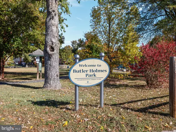 Arlington, VA 22204,112 S BARTON ST