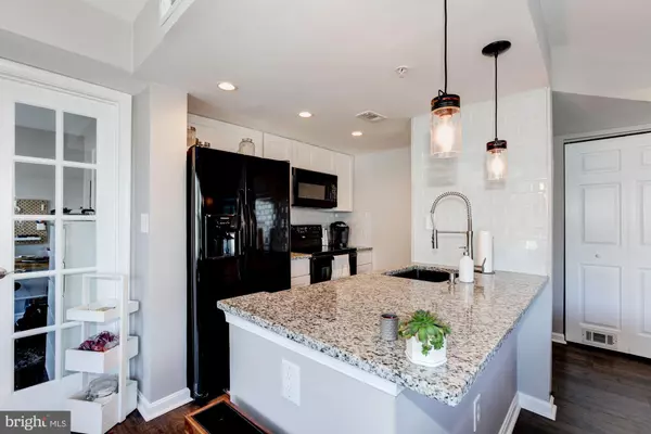 Laurel, MD 20707,14015 VISTA DR #38