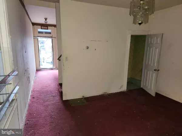 Baltimore, MD 21218,3113 BARCLAY ST