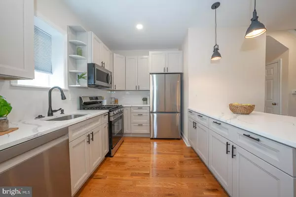 Philadelphia, PA 19128,5246 RIDGE AVE