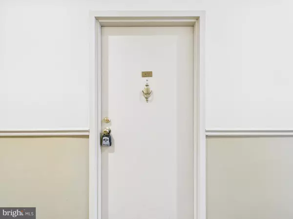 Philadelphia, PA 19130,1601 SPRING GARDEN ST #402