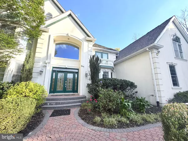 584 S HEILBRON DR, Media, PA 19063