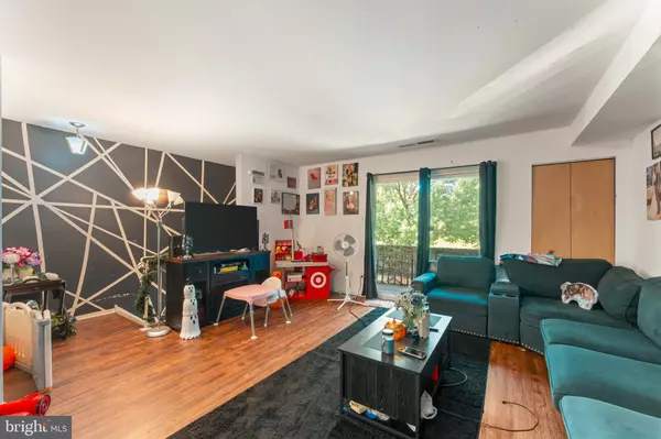 Philadelphia, PA 19152,7521 CALVERT ST