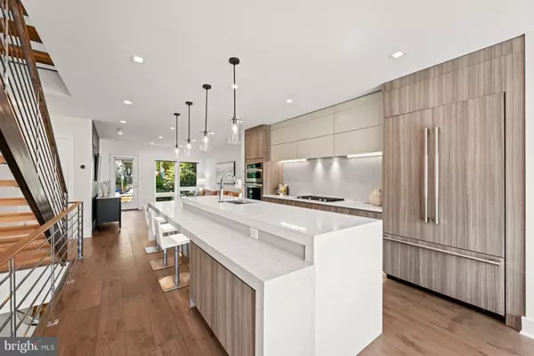 Washington, DC 20007,3728 R ST NW