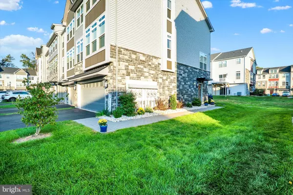 Perkasie, PA 18944,21 INDEPENDENCE CT