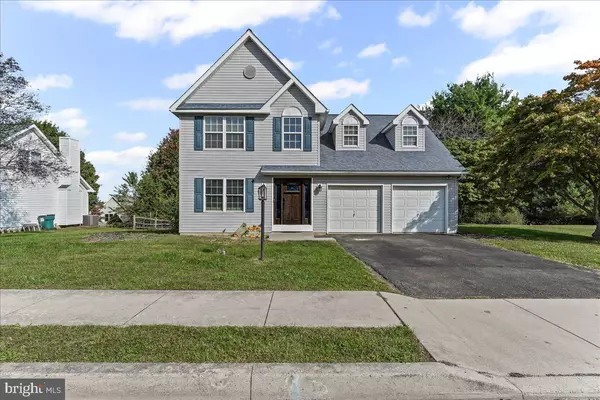 113 MIDLAND DR, Oxford, PA 19363