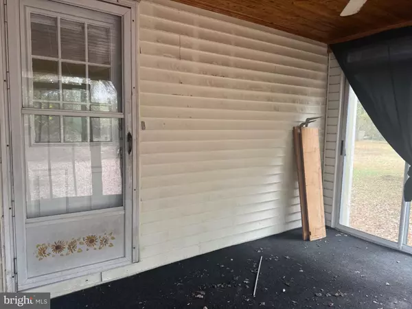 Tappahannock, VA 22560,160 ROUZIE DR