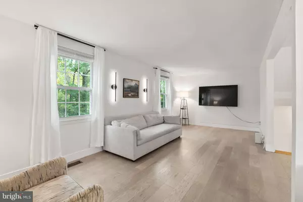 Fairfax, VA 22031,2901 EVERLEIGH WAY