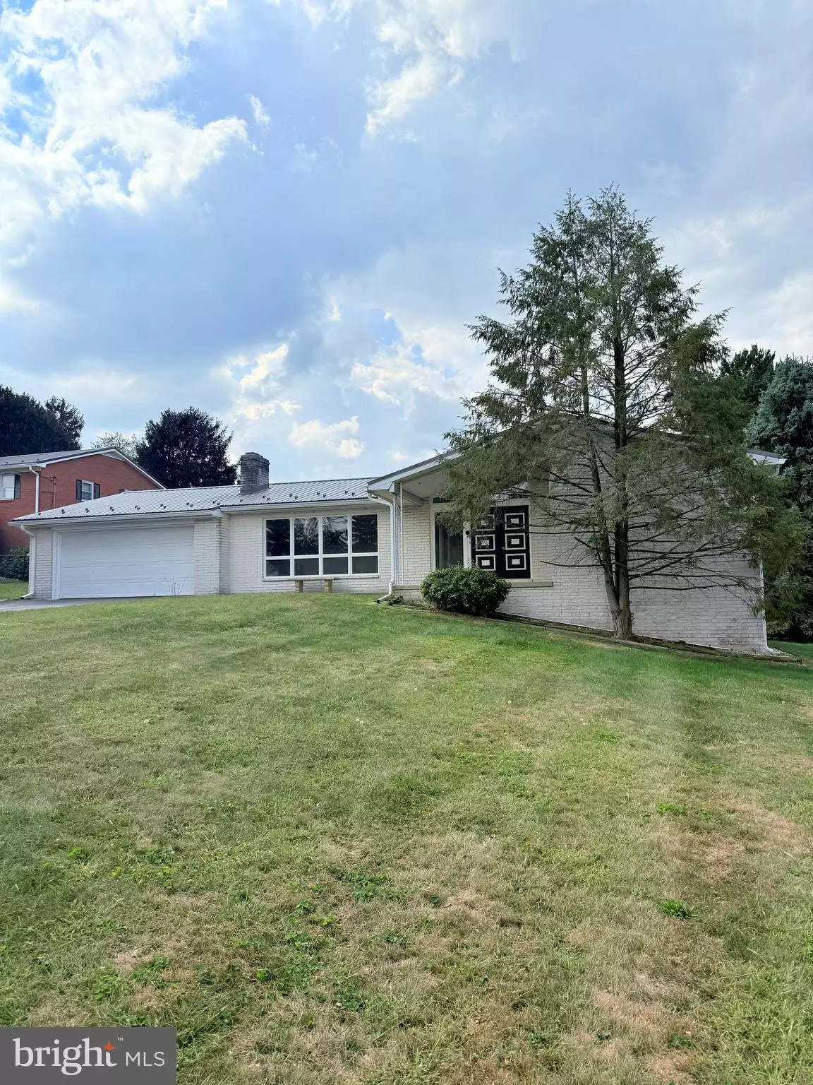 Boonsboro, MD 21713,20775 BEAVER CREEK RD