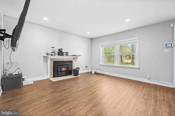 Accokeek, MD 20607,17930 BEECH LN