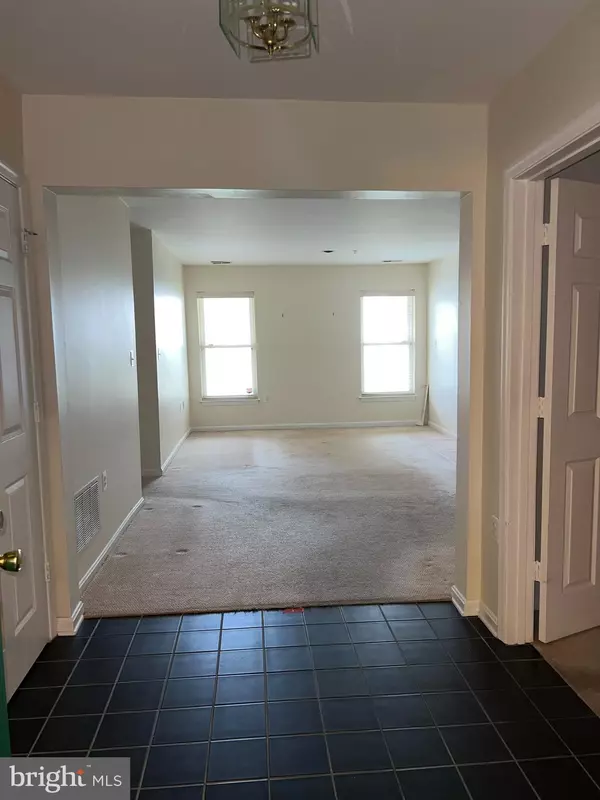 Owings Mills, MD 21117,9400 WORDSWORTH WAY #103