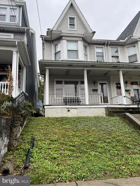 728 E BROAD ST, Tamaqua, PA 18252