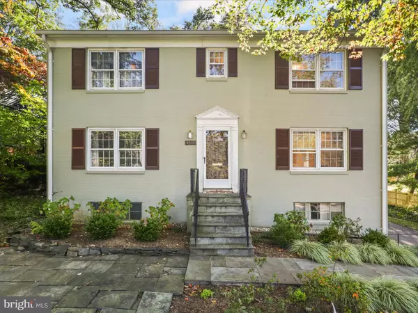 4518 40TH ST N, Arlington, VA 22207