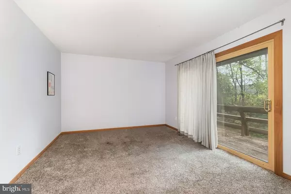 Mechanicsburg, PA 17055,638 CEDAR RIDGE LANE