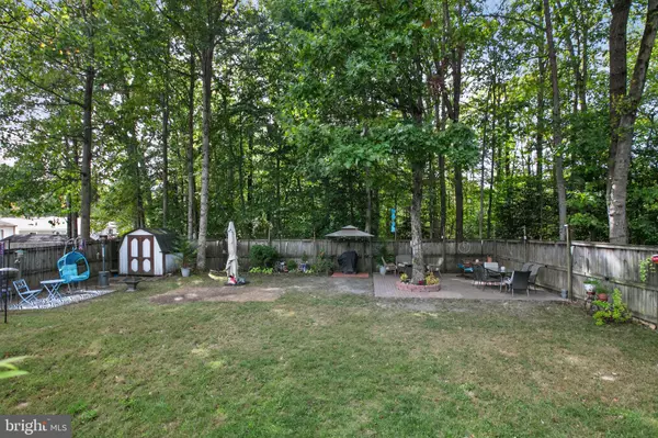 Springfield, VA 22153,8460 RIPPLED CREEK CT