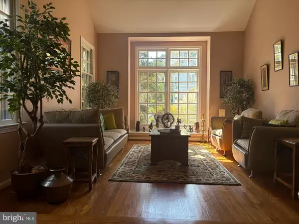 Reston, VA 20194,1254 LAMPLIGHTER WAY