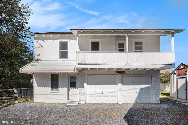 Pottstown, PA 19464,32 E RACE ST