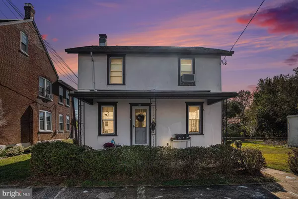 Pottstown, PA 19464,32 E RACE ST