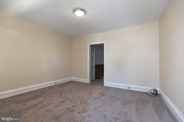 Pottsville, PA 17901,21 PARK ST