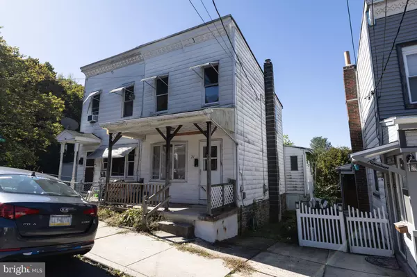 Pottsville, PA 17901,21 PARK ST