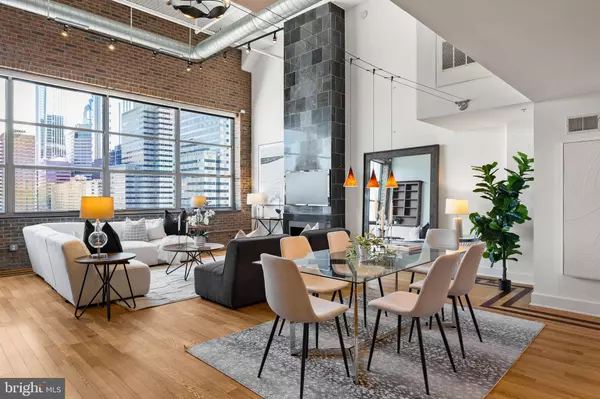Philadelphia, PA 19103,2200 ARCH ST #1208