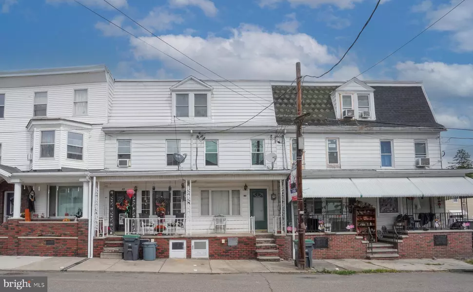 80 MACOMB ST, New Philadelphia, PA 17959