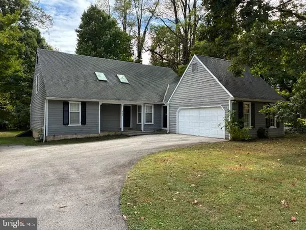 205 PENNSWOOD RD, Bryn Mawr, PA 19010