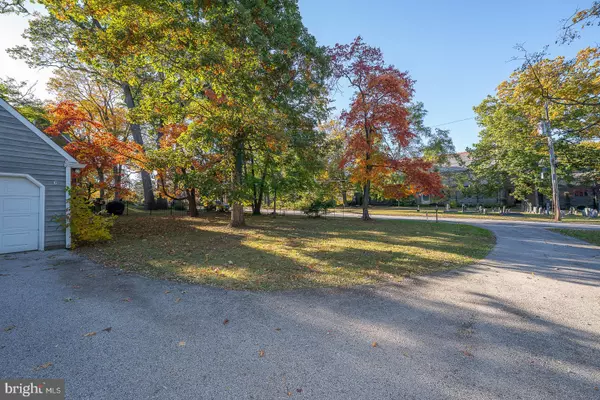 Bryn Mawr, PA 19010,205 PENNSWOOD RD