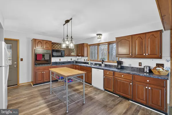 Berkeley Springs, WV 25411,132 BOBCAT DR