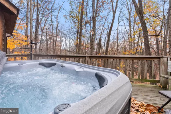 Berkeley Springs, WV 25411,132 BOBCAT DR