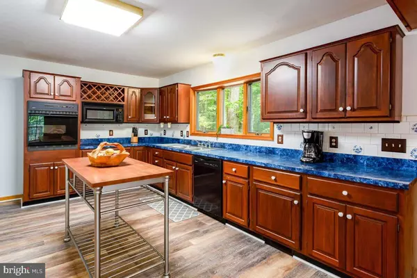 Berkeley Springs, WV 25411,132 BOBCAT DR
