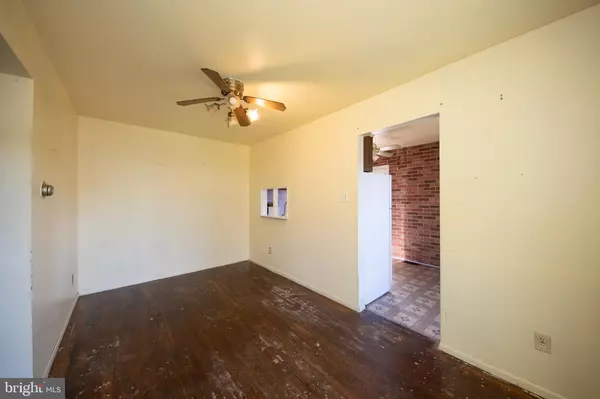 Baltimore, MD 21236,15 BURNSWAY CT #9G