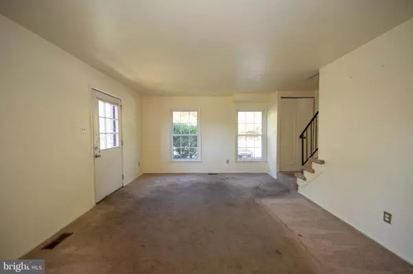 Baltimore, MD 21236,15 BURNSWAY CT #9G