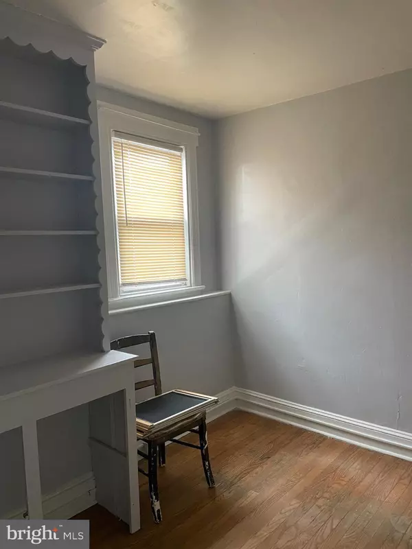 Trenton, NJ 08611,1037-1039 S BROAD