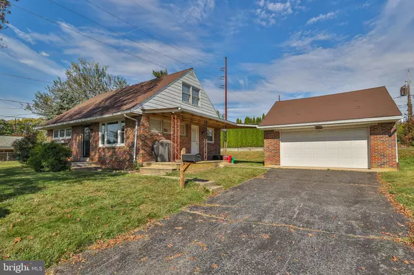 Allentown, PA 18104,1235 W LIVINGSTON ST