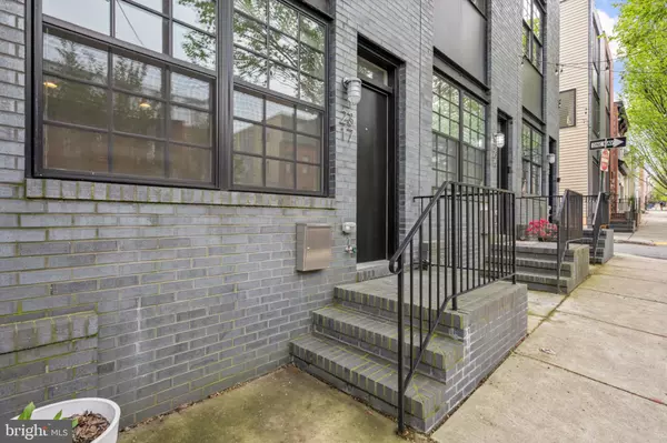 2317 E FAIRMOUNT AVE, Baltimore, MD 21224