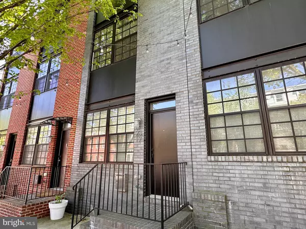 Baltimore, MD 21224,2317 E FAIRMOUNT AVE