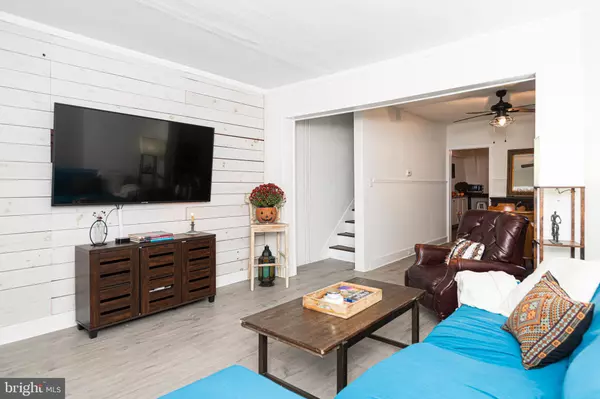 Phoenixville, PA 19460,317 HALL ST