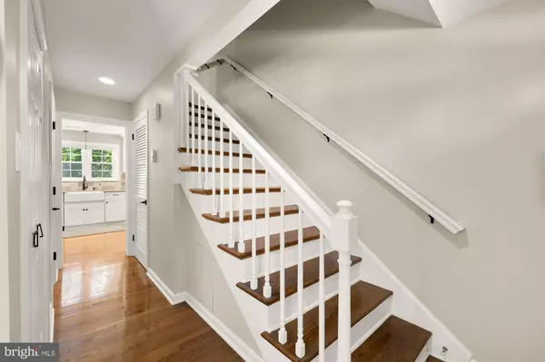 Chevy Chase, MD 20815,6723 FAIRFAX RD #15