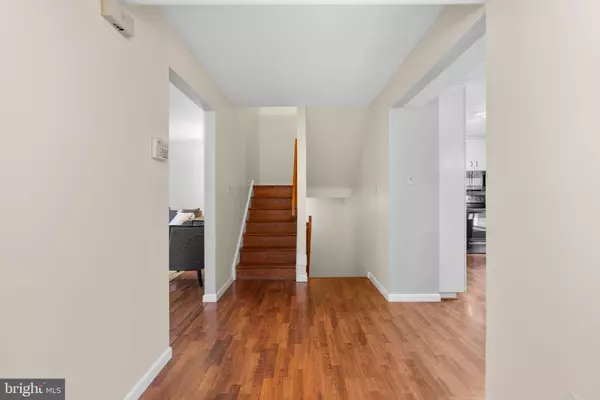 Columbia, MD 21044,5665 THICKET LN