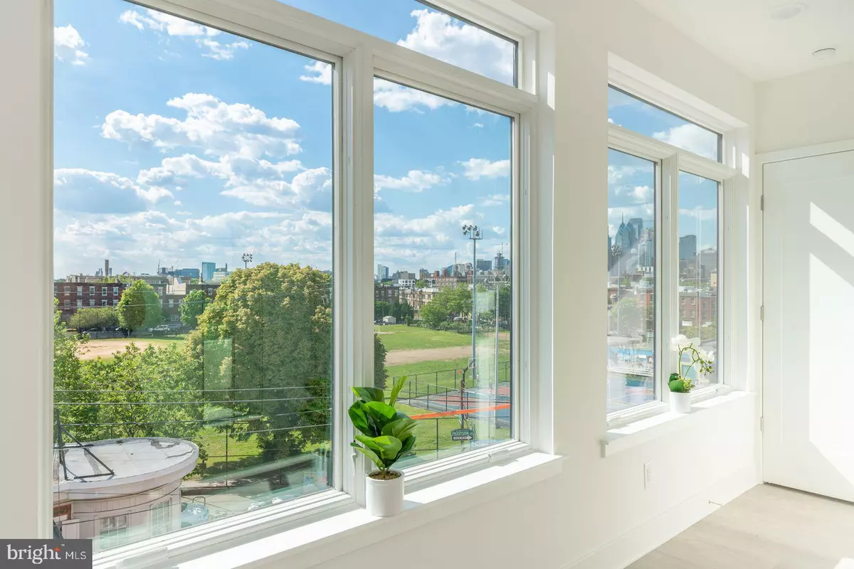 Philadelphia, PA 19147,833 WHARTON ST #1B-301