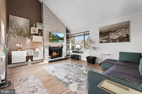 Springfield, VA 22153,7517 CHANCELLOR WAY