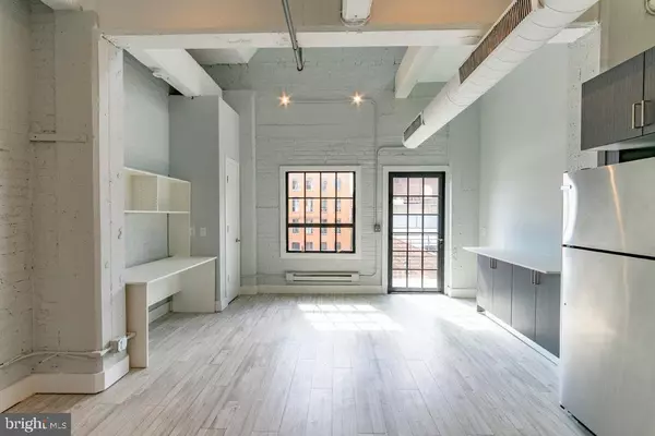 Philadelphia, PA 19147,412-26 S 13TH ST #UNIT 406